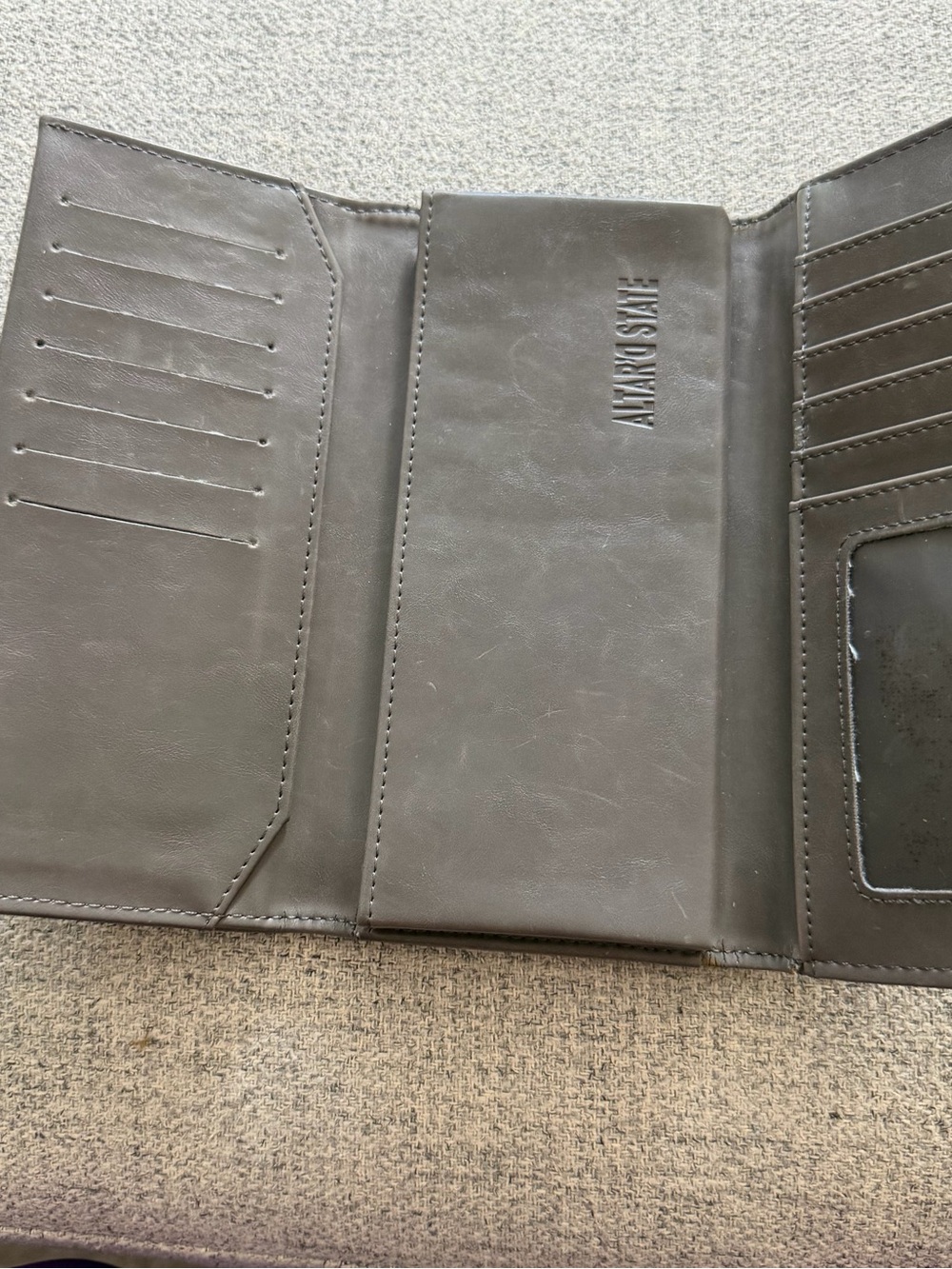 Altar’d State Travel Organizer Clutch - Picture 3 of 6